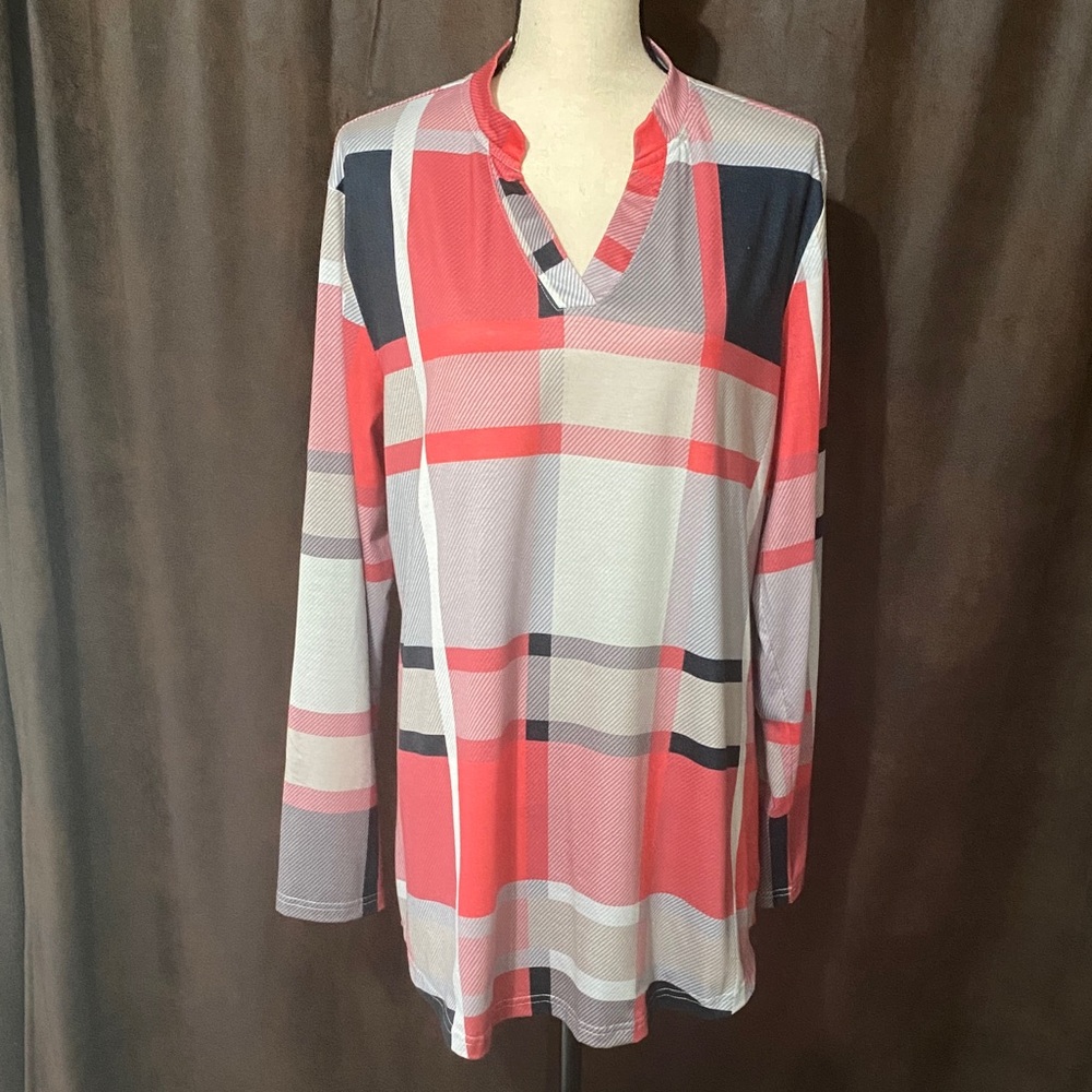 Plaid V-Neck Long Sleeve Top